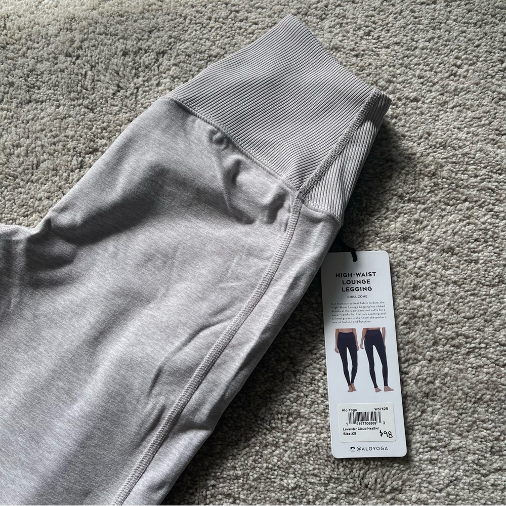 NWT Alo High-Waist Lounge Legging - Picture 4 of 7